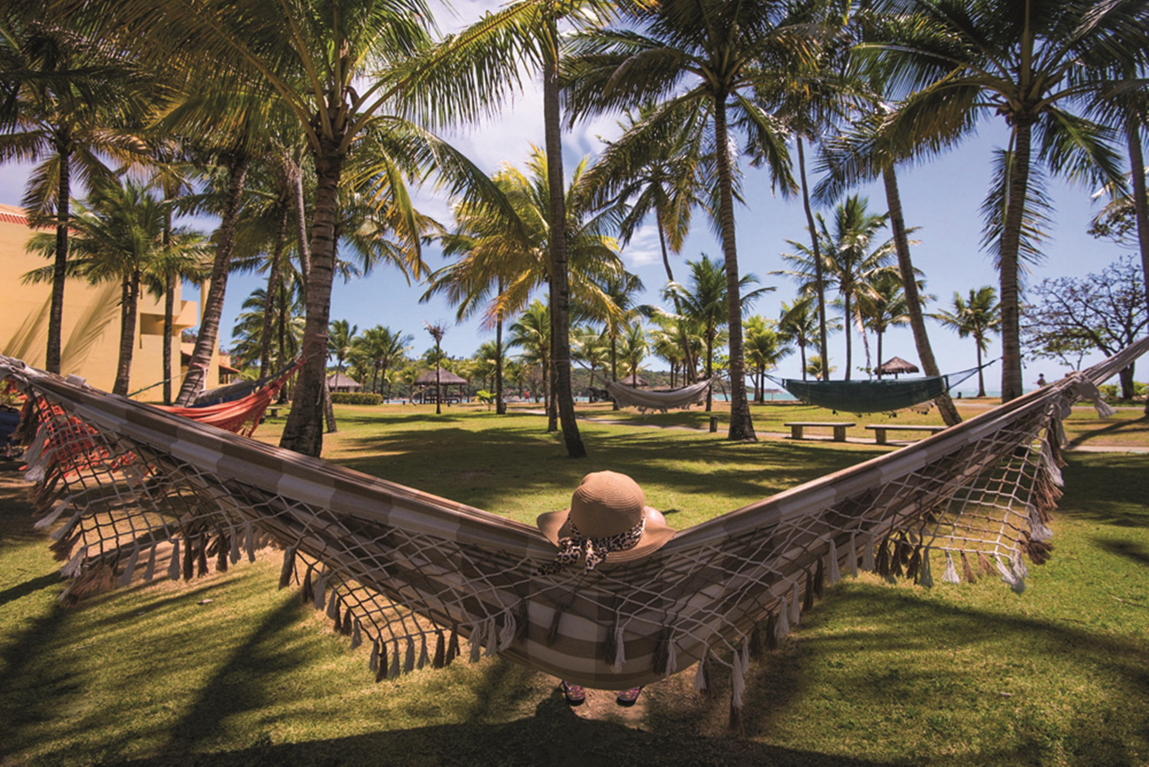 Vila Gale Cabo Кабу-ди-Санту-Агостинью Экстерьер фото Hammock at the beach