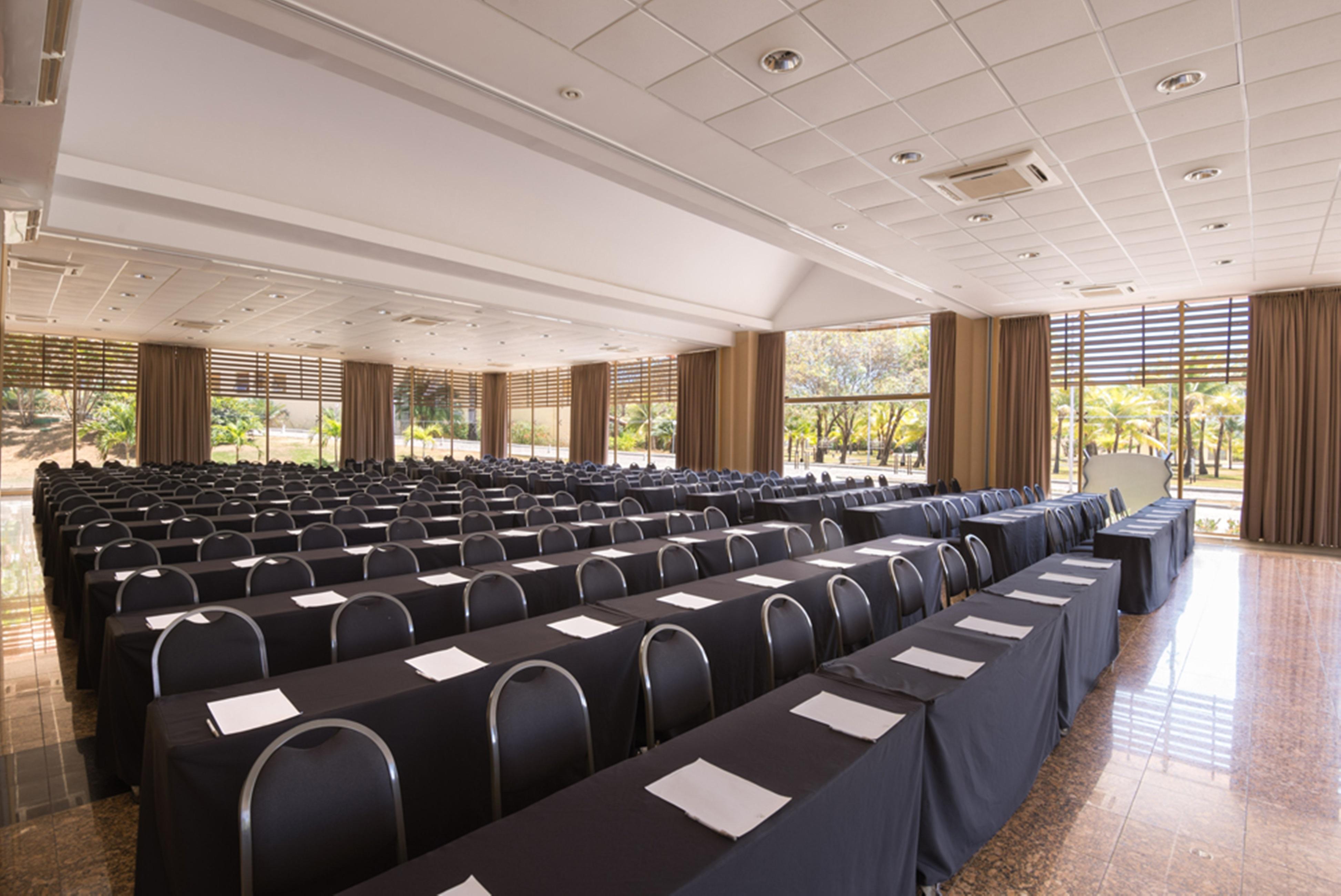 Vila Gale Cabo Кабу-ди-Санту-Агостинью Экстерьер фото The main conference room